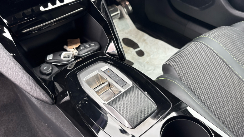 Peugeot 2008 100kW GT 50kWh 5dr Auto Electric Estate